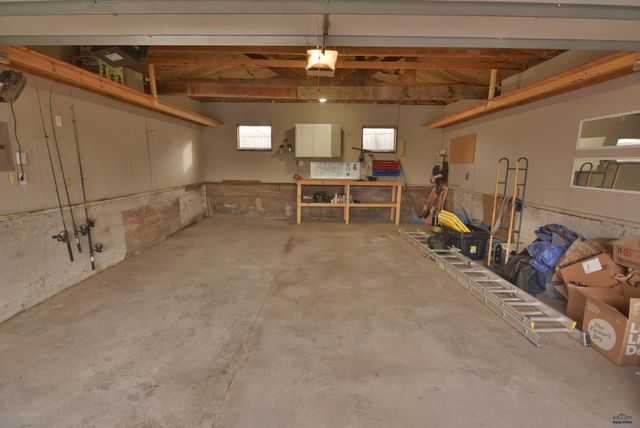 521 E NEW YORK, Rapid City, SD 57701