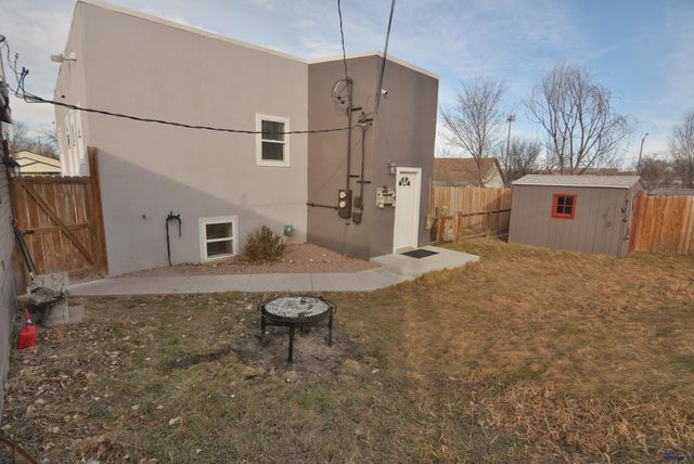 521 E NEW YORK, Rapid City, SD 57701