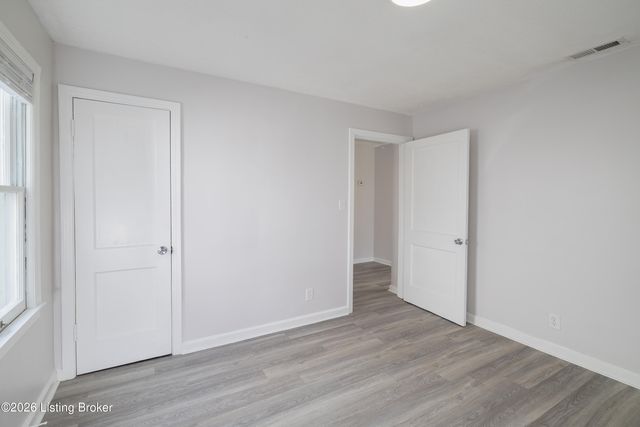 3444 Glendale Ave, Louisville, KY 40215