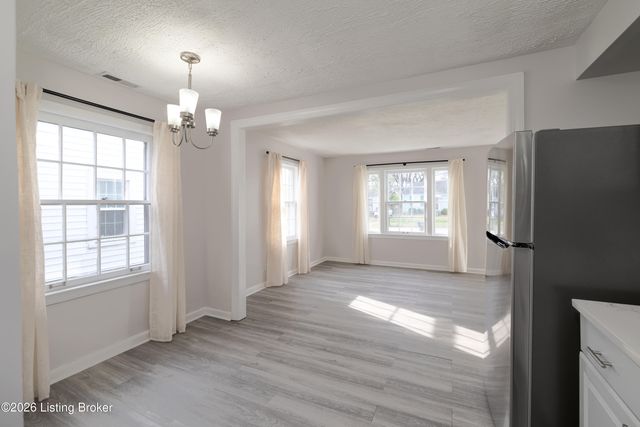 3444 Glendale Ave, Louisville, KY 40215