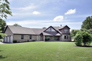 12505 Beaverton Road, Poplar Grove, IL 61065