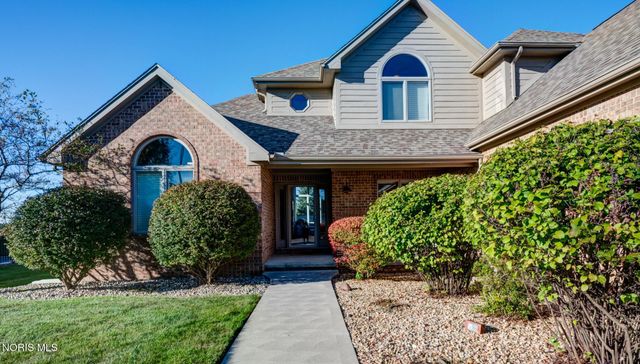 1800 Timber Ridge Drive, Bowling Green, OH 43402