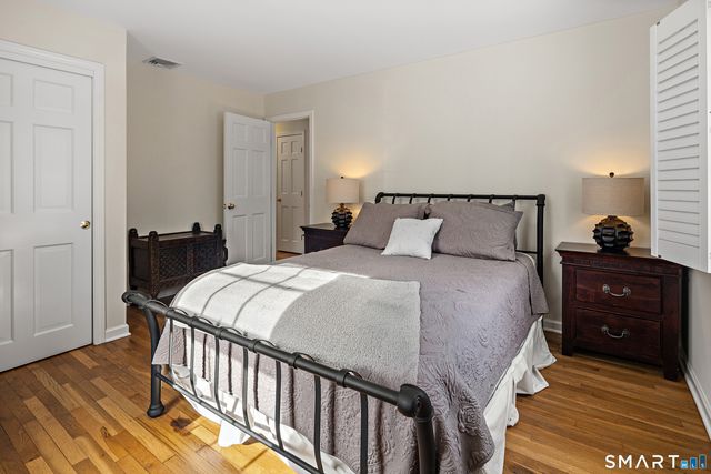 12 Godfrey Road West, Weston, CT 06883