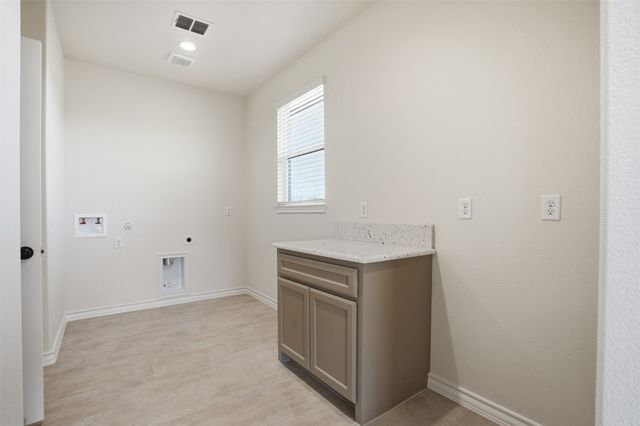 1865 Dobbs Valley Road, Mineral Wells, TX 76067