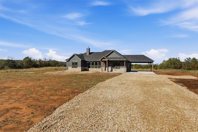 1865 Dobbs Valley Road, Mineral Wells, TX 76067