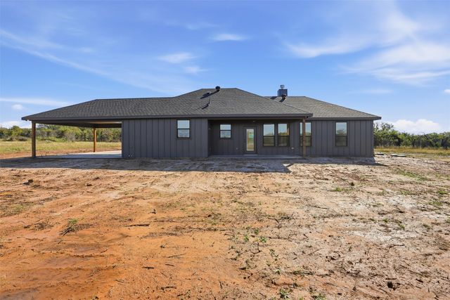 1865 Dobbs Valley Road, Mineral Wells, TX 76067