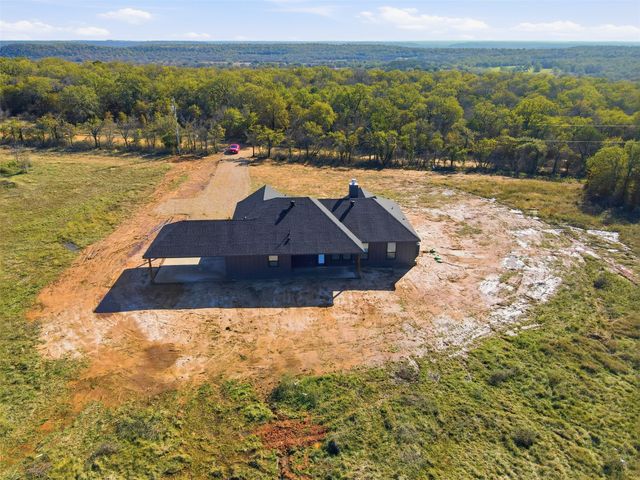 1865 Dobbs Valley Road, Mineral Wells, TX 76067
