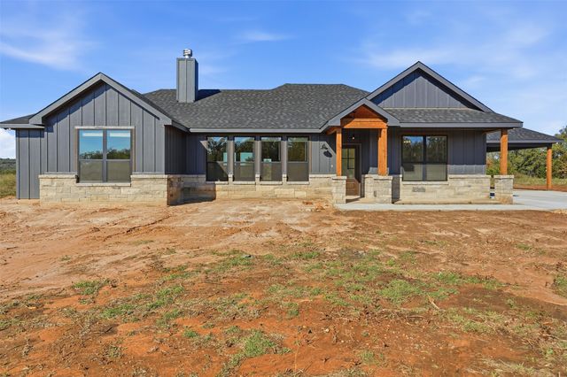 1865 Dobbs Valley Road, Mineral Wells, TX 76067