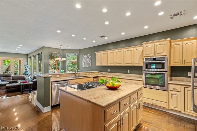 3004 ASTORIA PINES Circle, Las Vegas, NV 89107