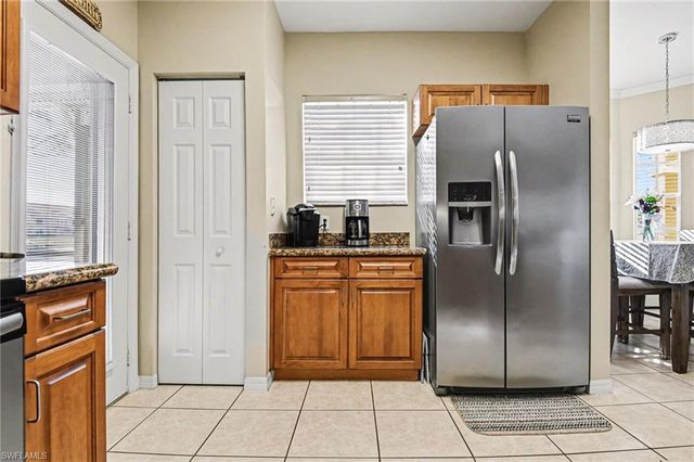 1837 Concordia Lake CIR 1201, Cape Coral, FL 33909