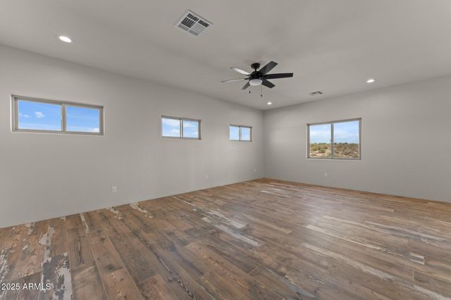4950 Black Mountain Road, Wickenburg, AZ 85390