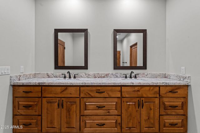 4950 Black Mountain Road, Wickenburg, AZ 85390