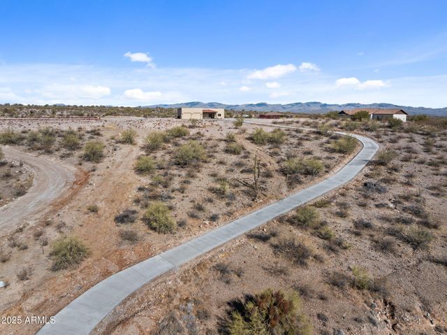 4950 Black Mountain Road, Wickenburg, AZ 85390