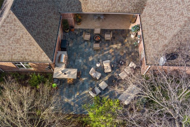 102 Ridge Court, Glen Rose, TX 76043