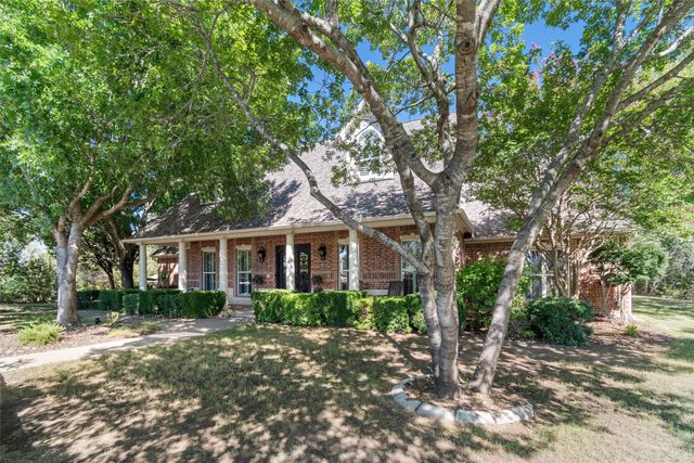 102 Ridge Court, Glen Rose, TX 76043
