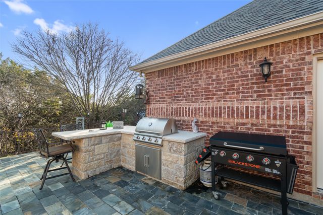 102 Ridge Court, Glen Rose, TX 76043