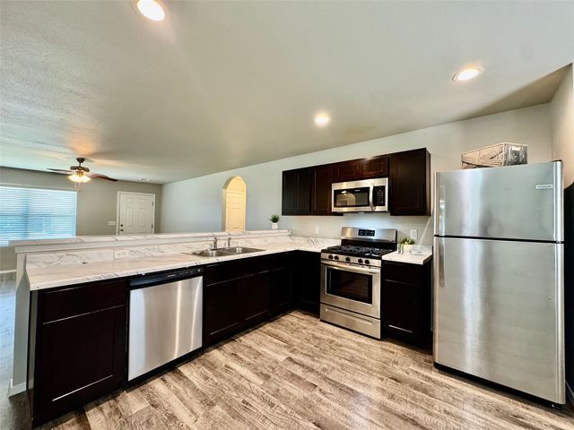 3635 S 151st Avenue E, Tulsa, OK 74134