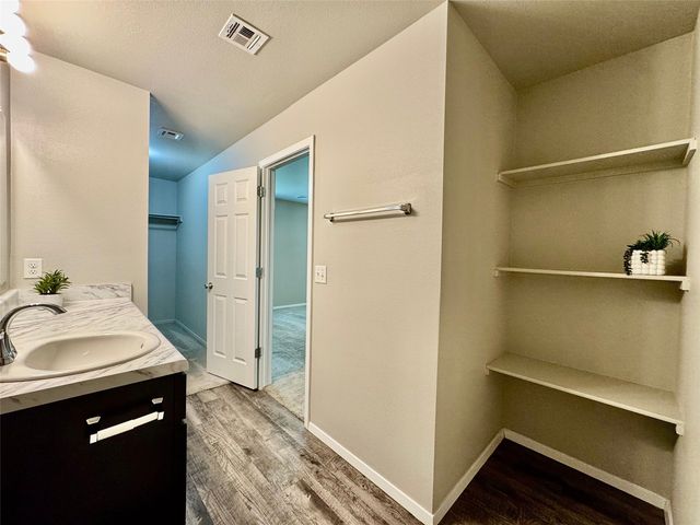 3635 S 151st Avenue E, Tulsa, OK 74134