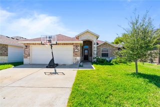 7329 Clapton Dr, Corpus Christi, TX 78414