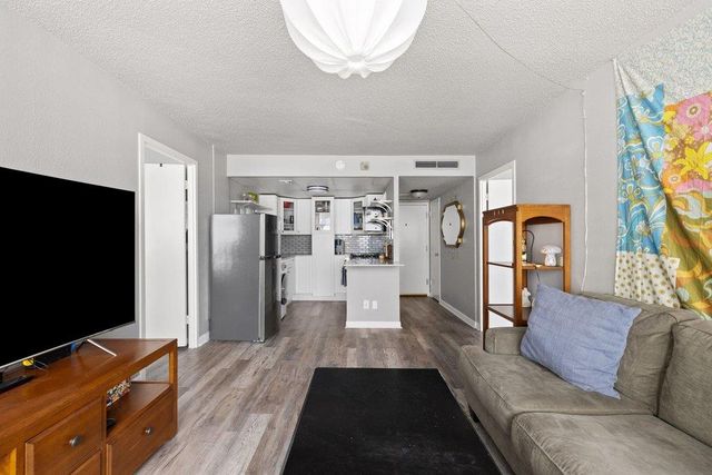 1800 Lavaca ST 207, Austin, TX 78701