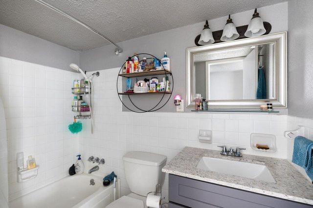 1800 Lavaca ST 207, Austin, TX 78701