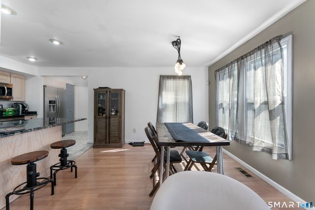111 Arlington Street, West Haven, CT 06516