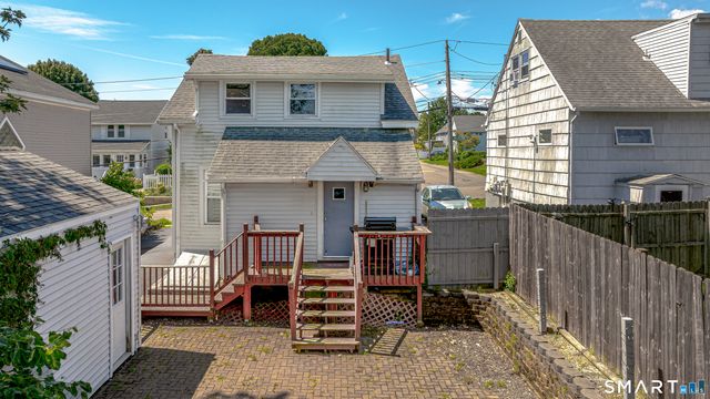 111 Arlington Street, West Haven, CT 06516