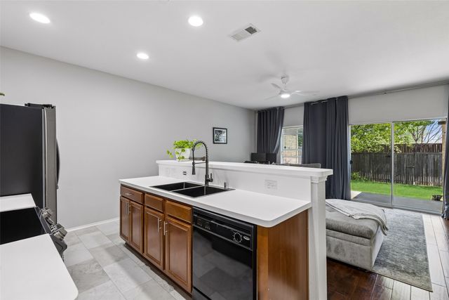 6384 Hill Creek Drive, The Colony, TX 75056