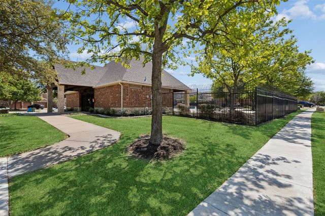 6384 Hill Creek Drive, The Colony, TX 75056
