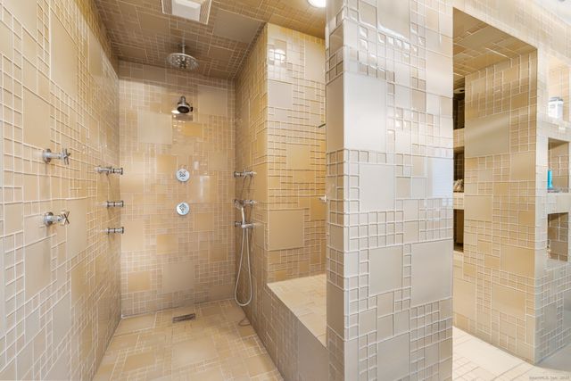 88 Starin Drive, Stamford, CT 06902