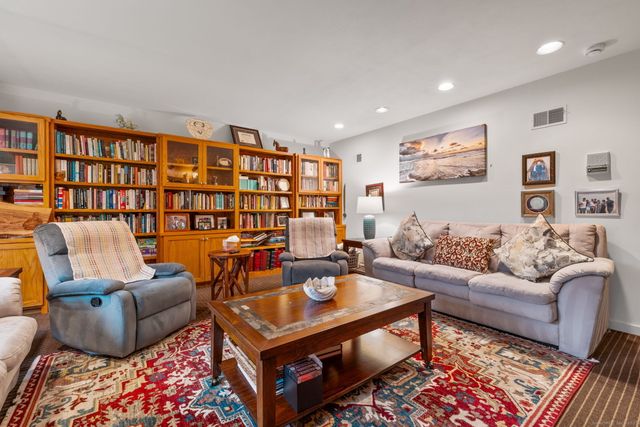 88 Starin Drive, Stamford, CT 06902