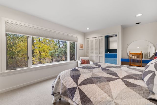 88 Starin Drive, Stamford, CT 06902