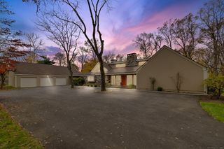 88 Starin Drive, Stamford, CT 06902