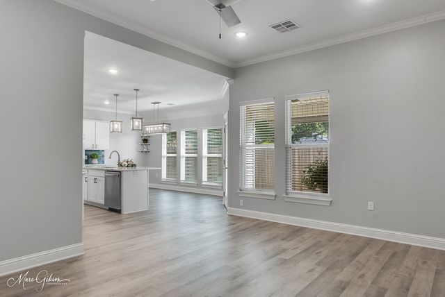 5018 Ames Place, Bossier City, LA 71112