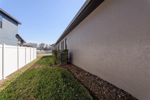 11347 WEAVER HOLLOW ROAD, New Port Richey, FL 34654