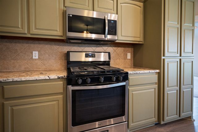 2517 W Ocala Street, Broken Arrow, OK 74011