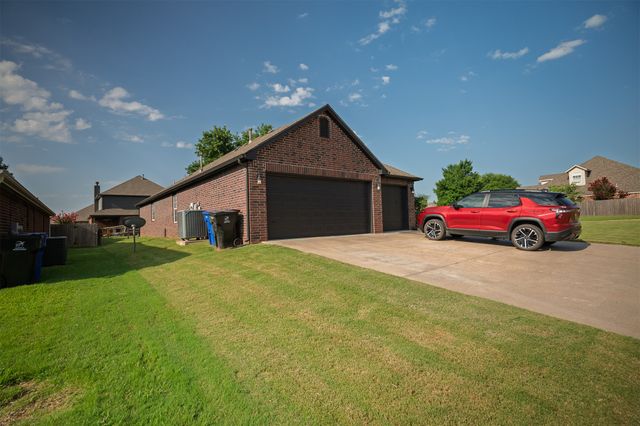 2517 W Ocala Street, Broken Arrow, OK 74011