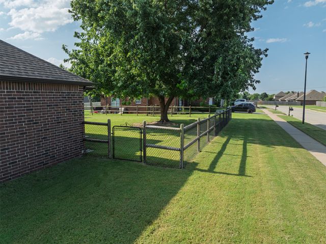 2517 W Ocala Street, Broken Arrow, OK 74011
