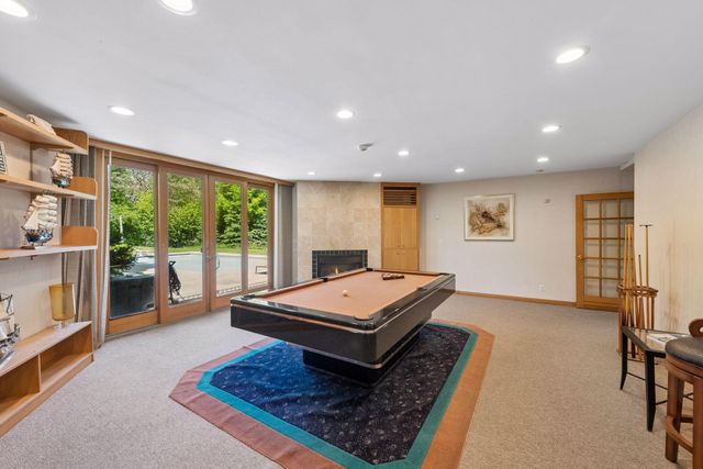 13920 Mcginty Road E, Minnetonka, MN 55305