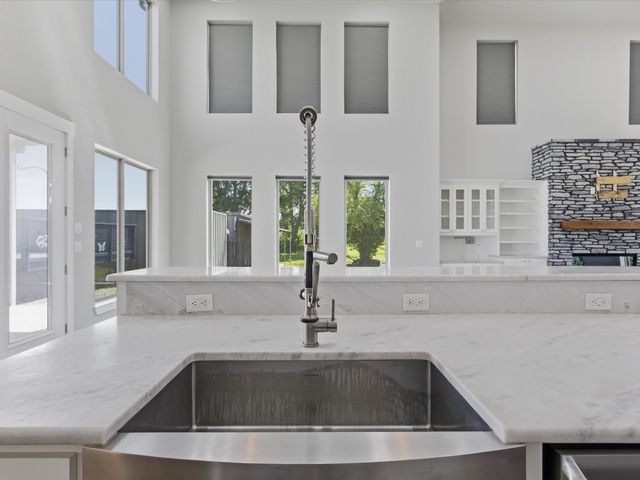 1184 County Road 1785, Sunset, TX 76270