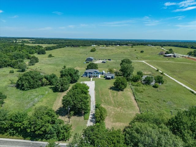 1184 County Road 1785, Sunset, TX 76270