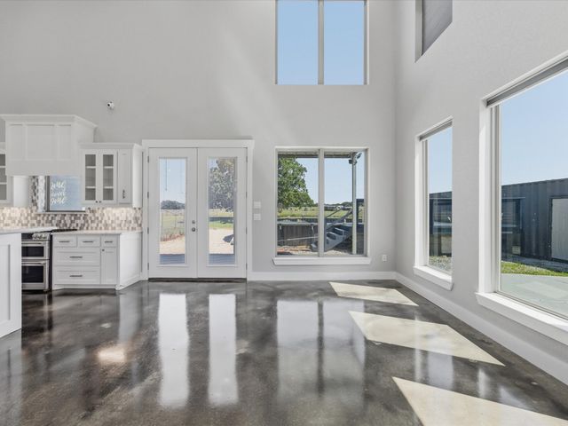1184 County Road 1785, Sunset, TX 76270