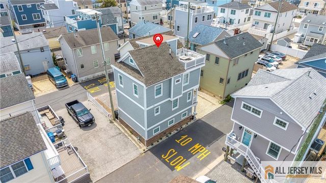 105 W Channel Way, Lavallette, NJ 08735