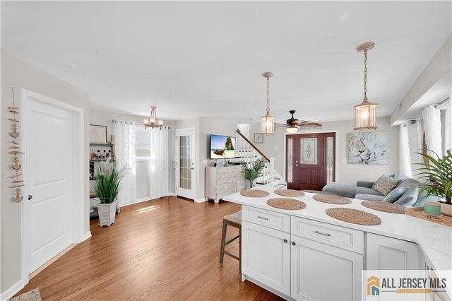 105 W Channel Way, Lavallette, NJ 08735