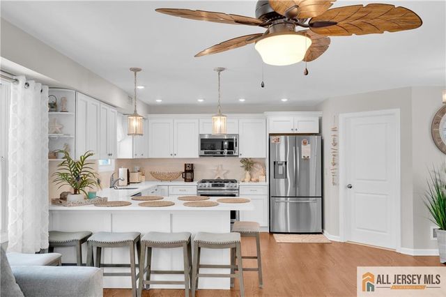 105 W Channel Way, Lavallette, NJ 08735