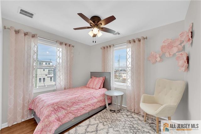 105 W Channel Way, Lavallette, NJ 08735