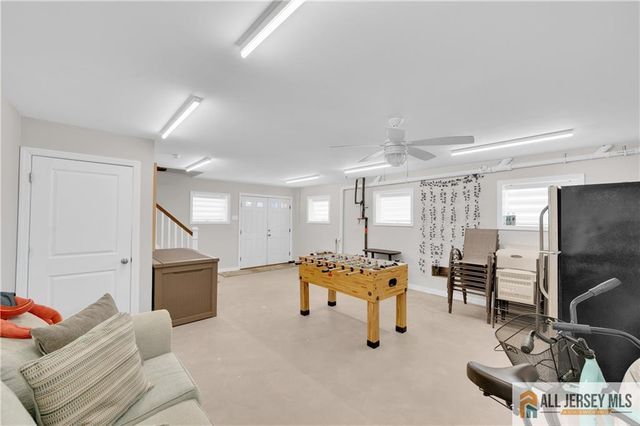105 W Channel Way, Lavallette, NJ 08735