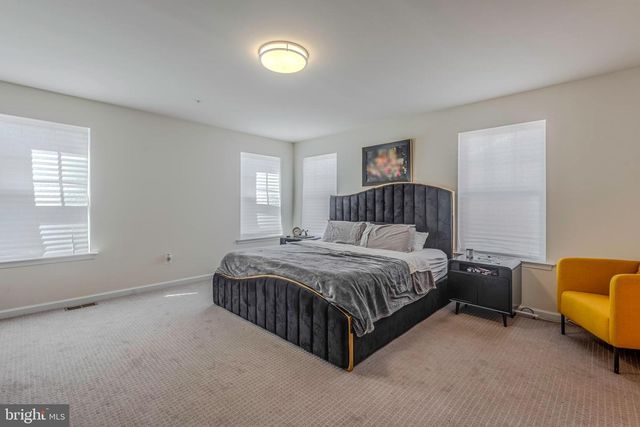 2728 DUVALL RIDGE RD, Hyattsville, MD 20785