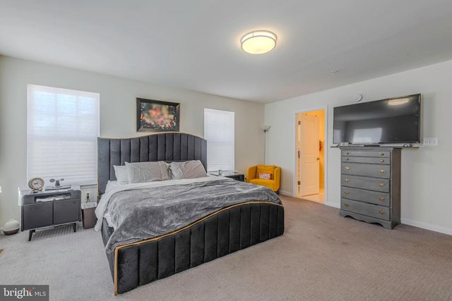 2728 DUVALL RIDGE RD, Hyattsville, MD 20785