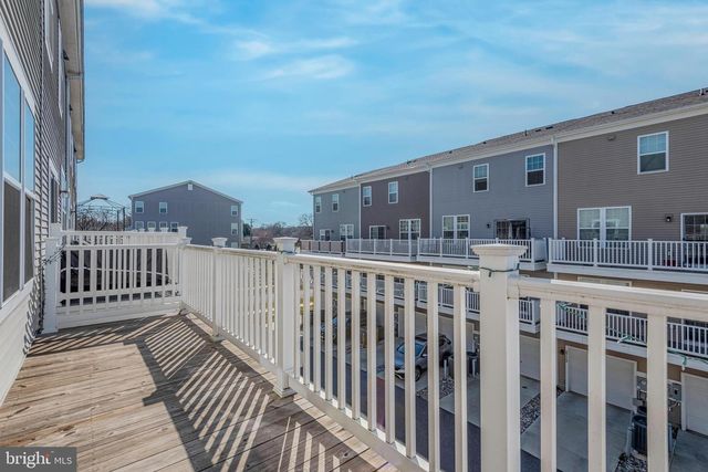 2728 DUVALL RIDGE RD, Hyattsville, MD 20785